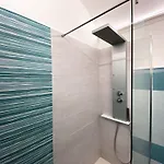 Violante House Апартаменти *