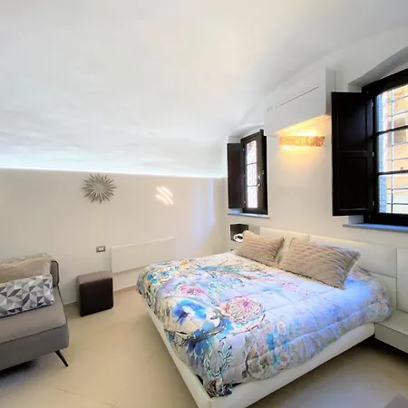 Violante House Daire Siena